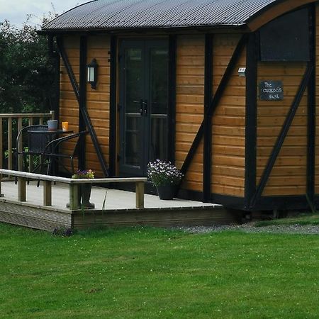 Villa Pen-Rhos Luxury Glamping "Cuckoo'S Nest" Llandrindod Wells Exterior foto